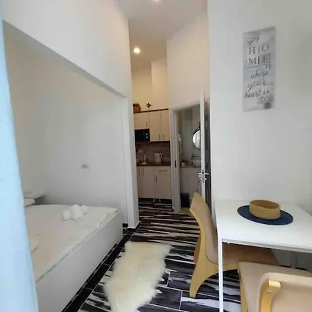 Apartment 1 Floor Deluxe Center Near Sava River - Starigrad