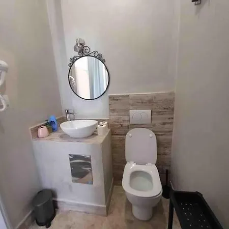 1 Floor Deluxe Center Near Sava River - Starigrad Apartment